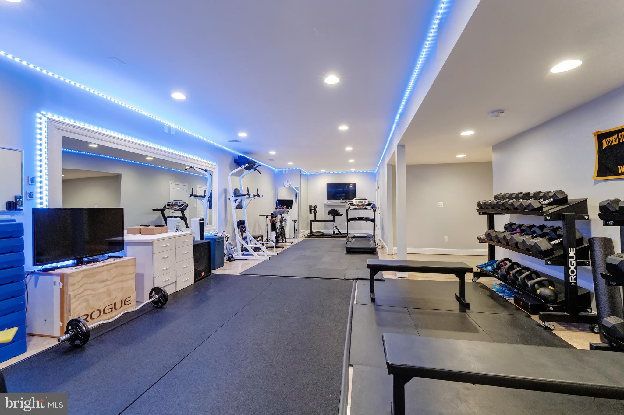 5026 HUNTWOOD MANOR DRIVE