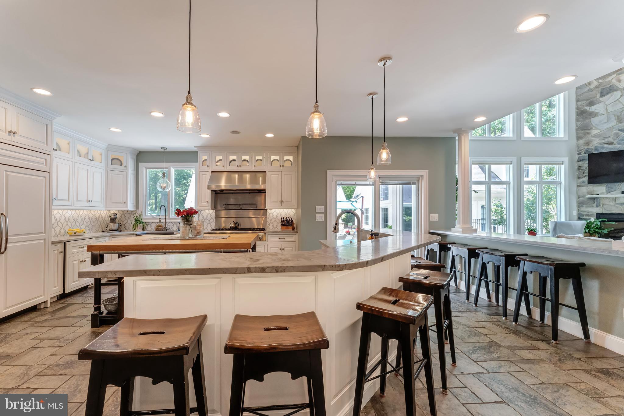 5026 HUNTWOOD MANOR DRIVE