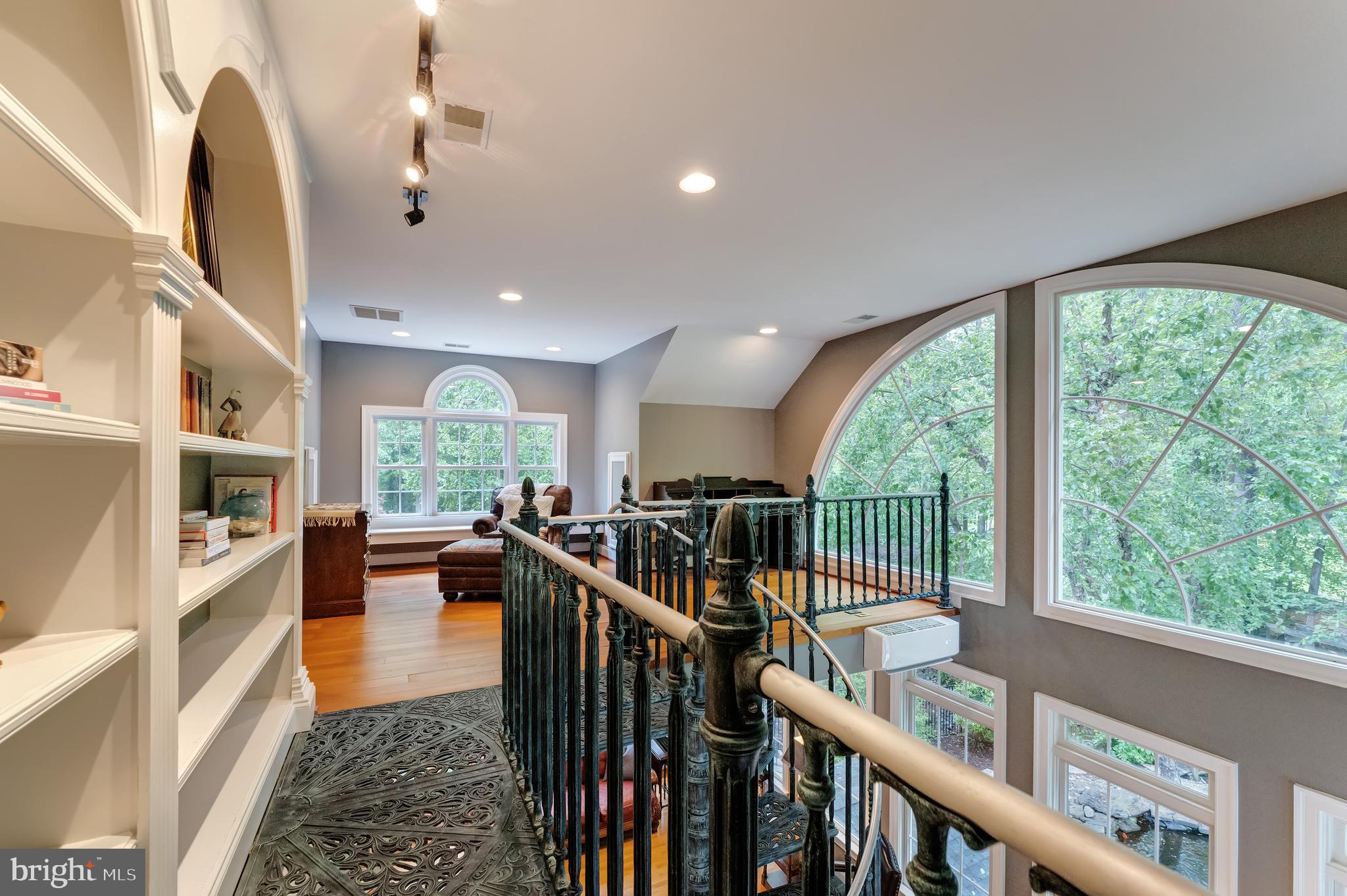 5026 HUNTWOOD MANOR DRIVE