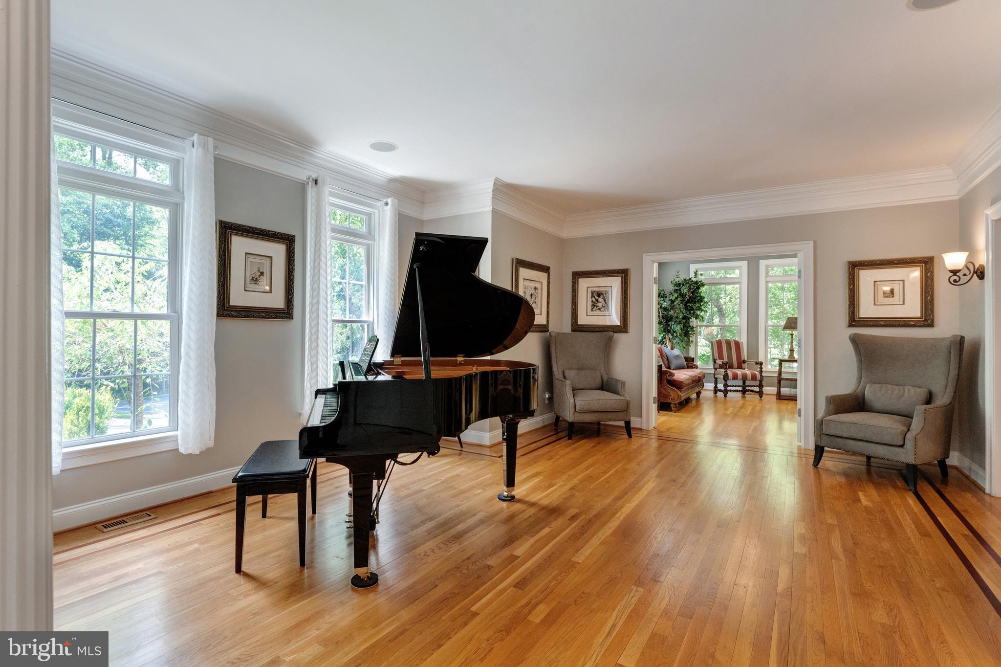 5026 HUNTWOOD MANOR DRIVE