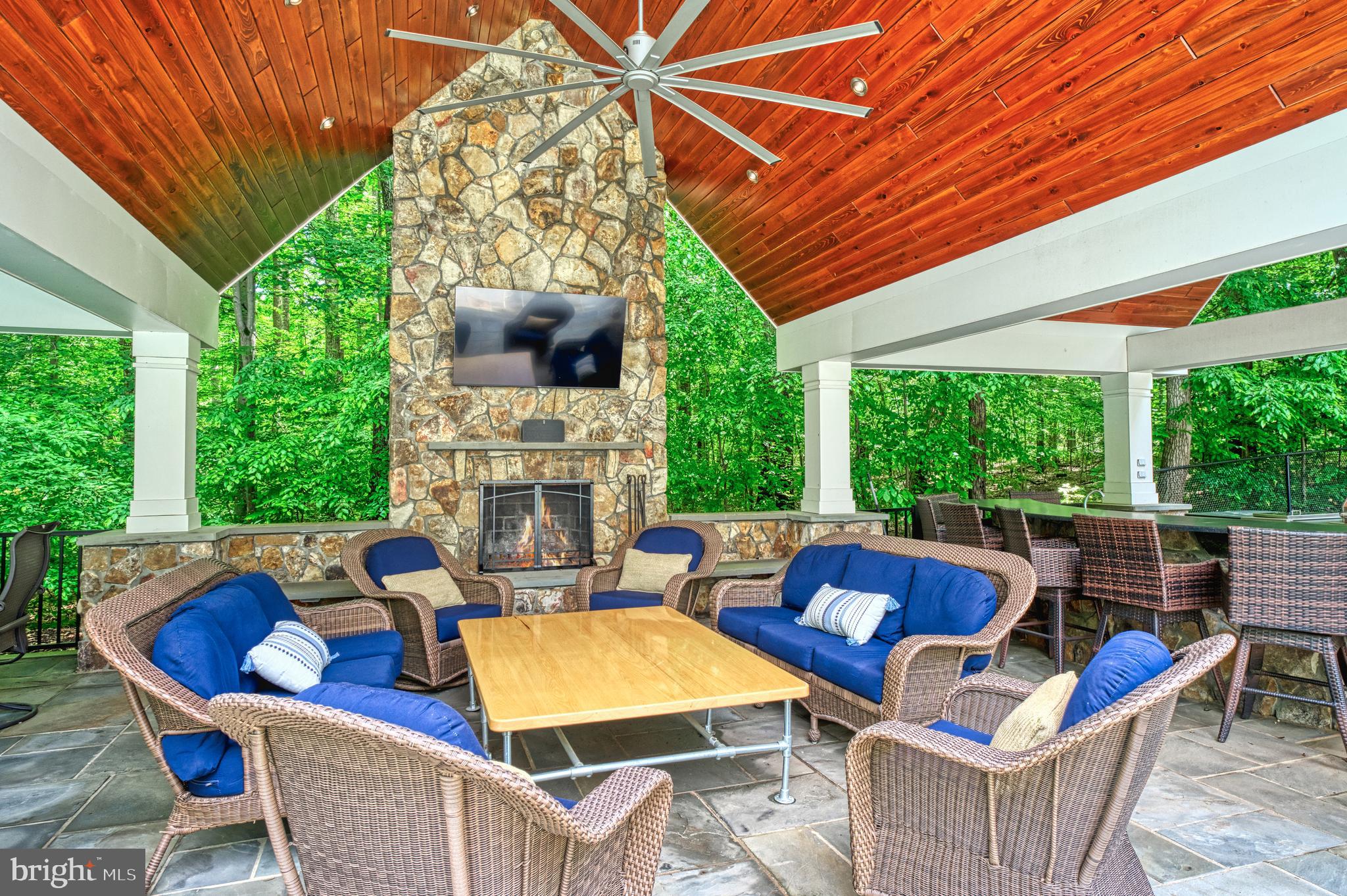 5026 HUNTWOOD MANOR DRIVE