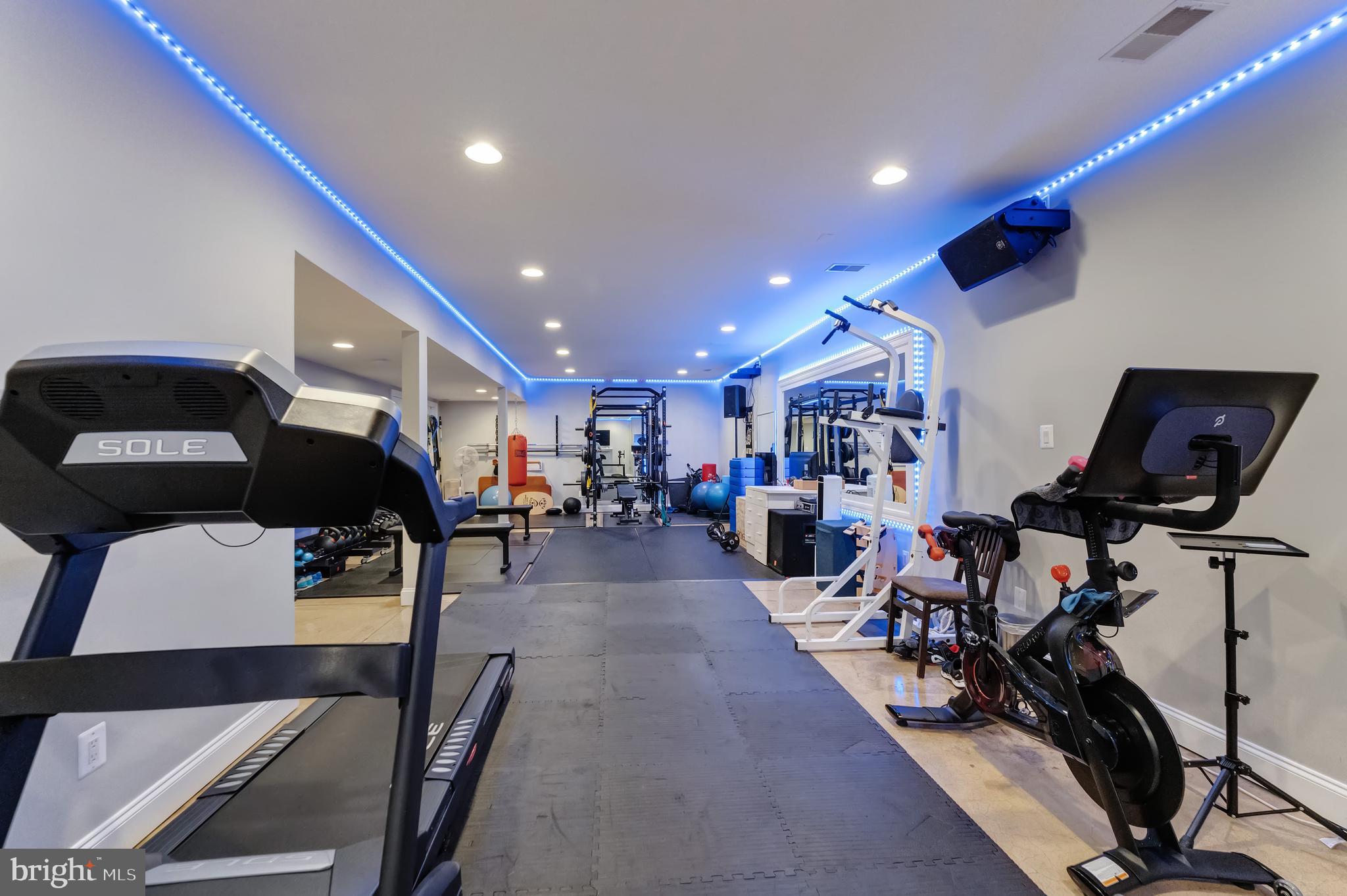 5026 HUNTWOOD MANOR DRIVE