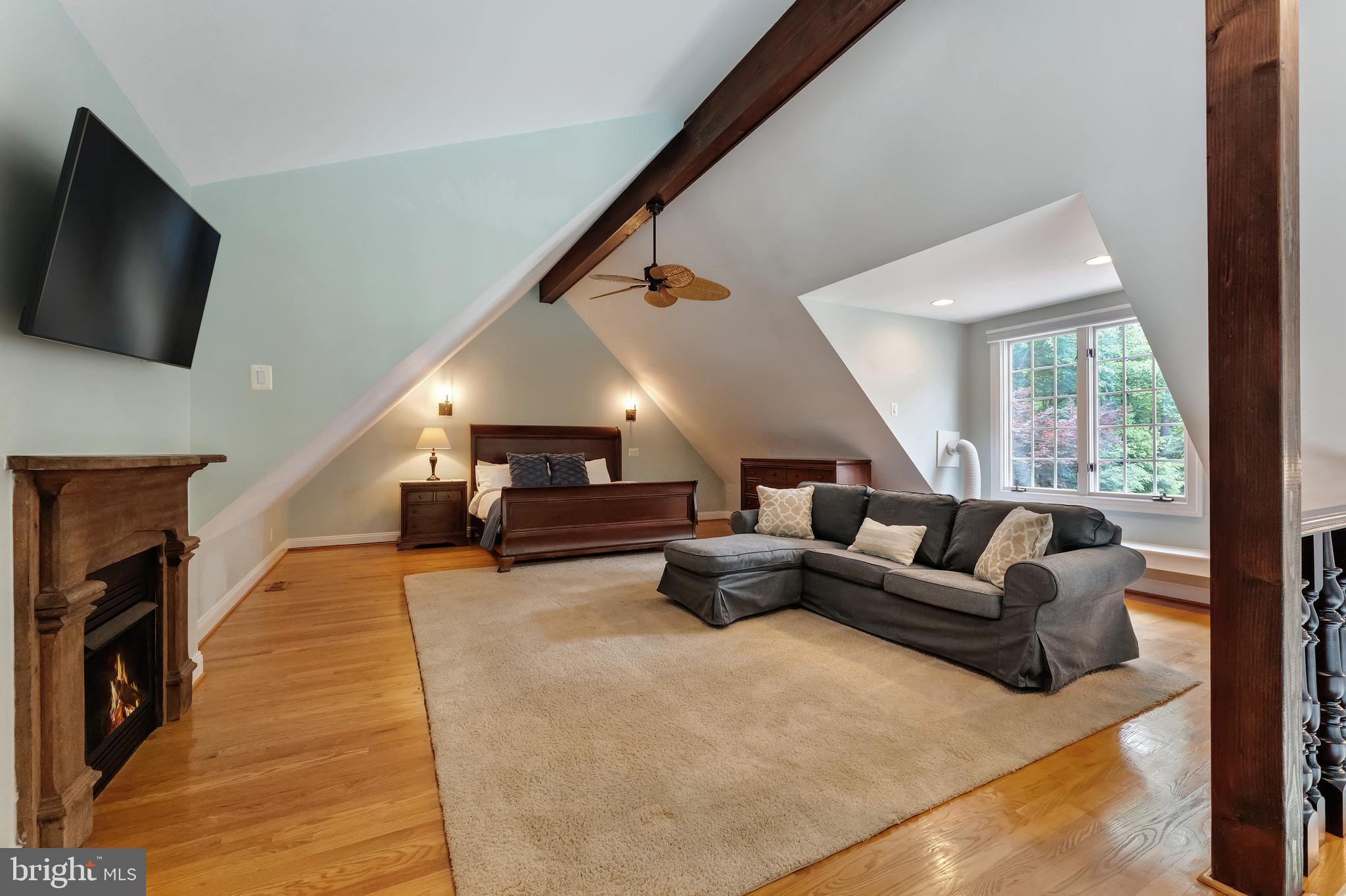 5026 HUNTWOOD MANOR DRIVE