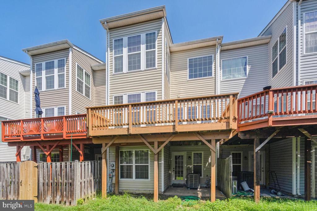 6323 DUNN COURT