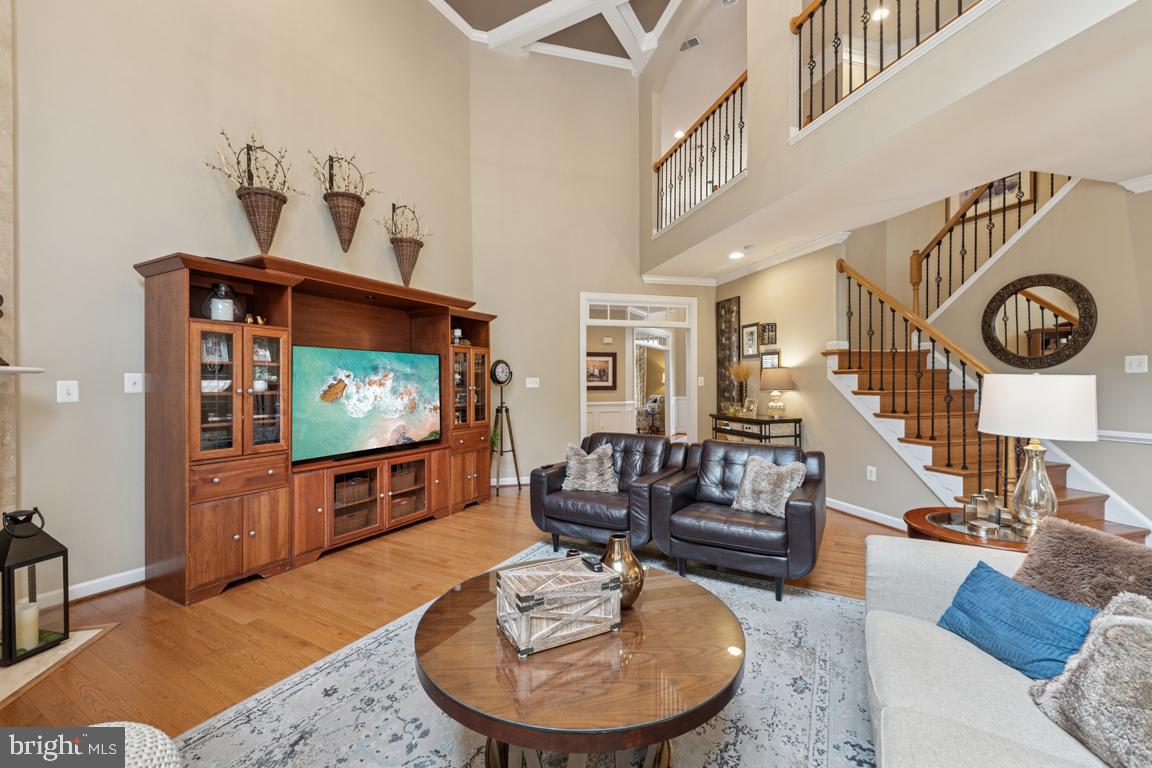 4872 AUTUMN GLORY WAY