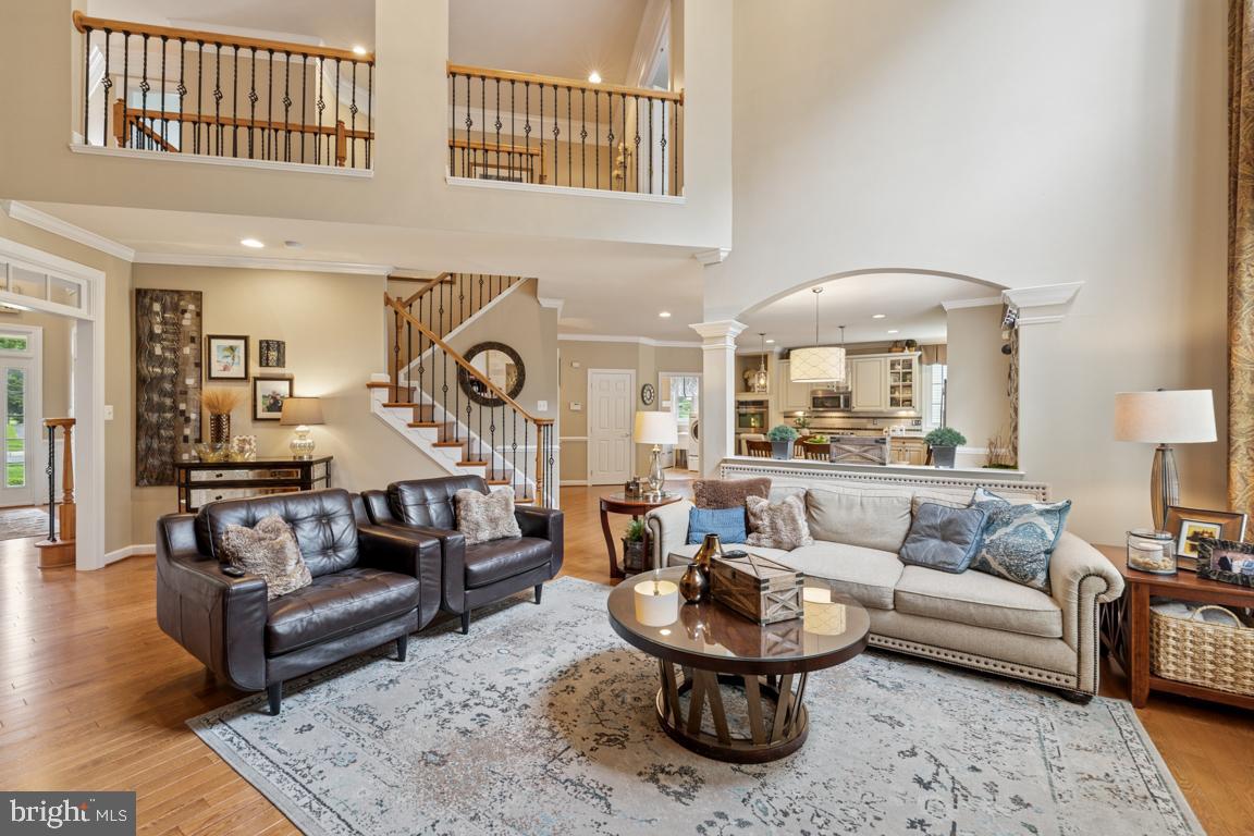 4872 AUTUMN GLORY WAY