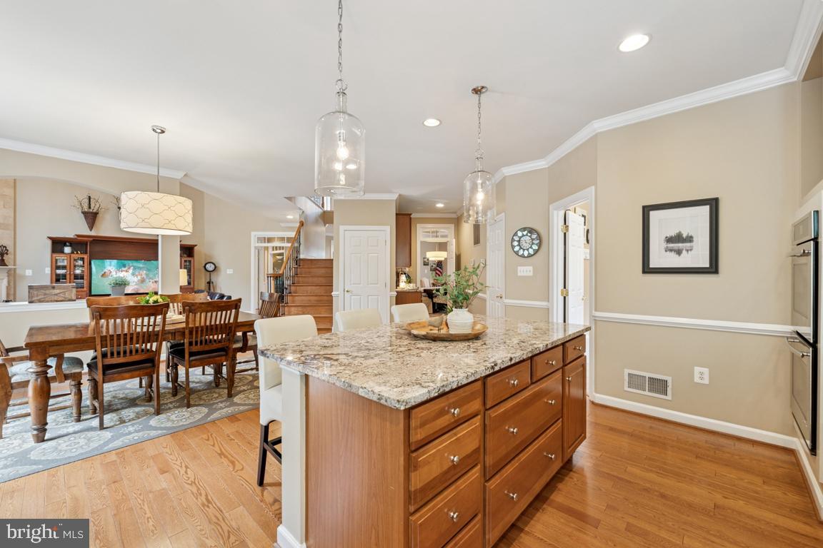 4872 AUTUMN GLORY WAY