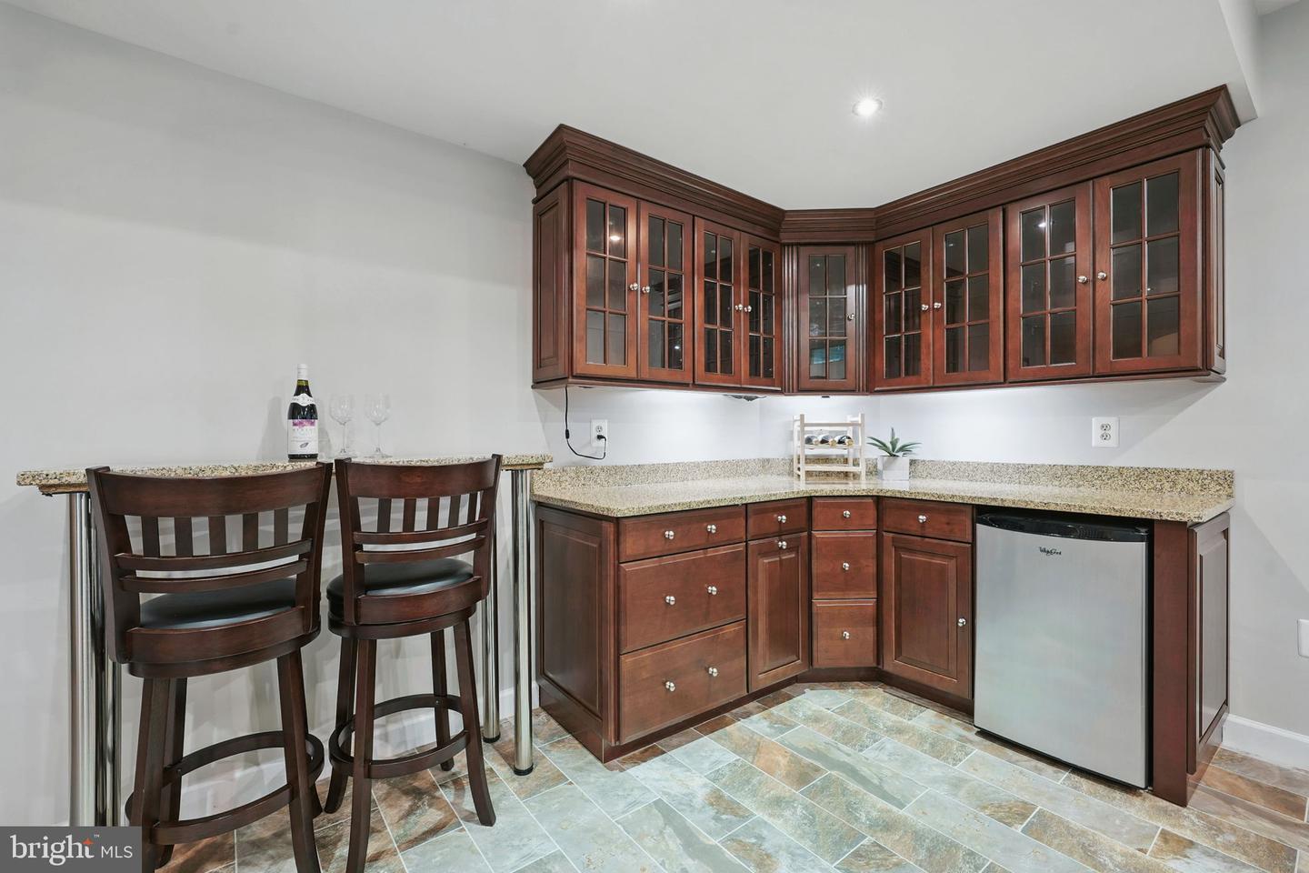 2108 Tysons Executive Ct
