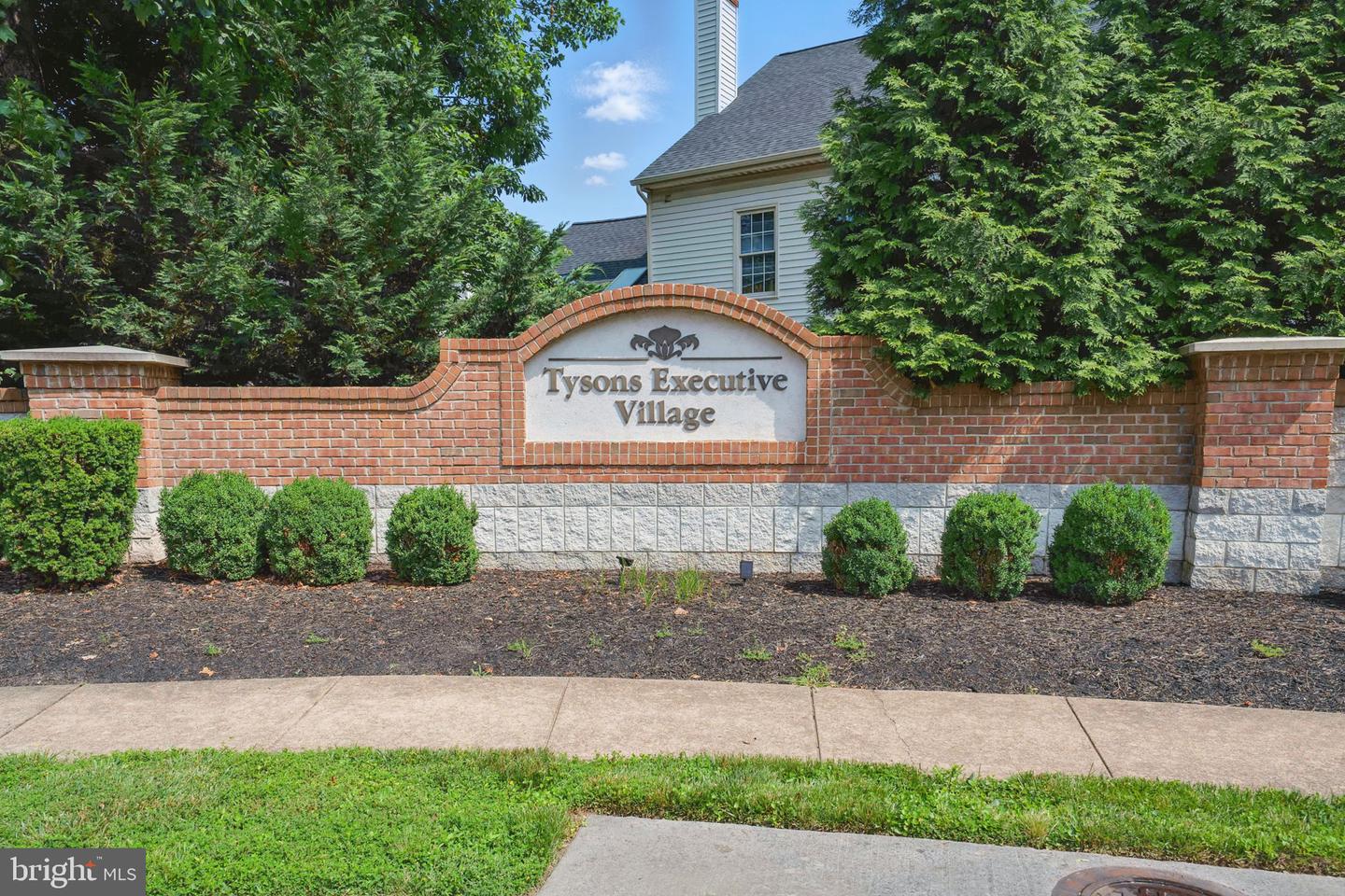 2108 Tysons Executive Ct