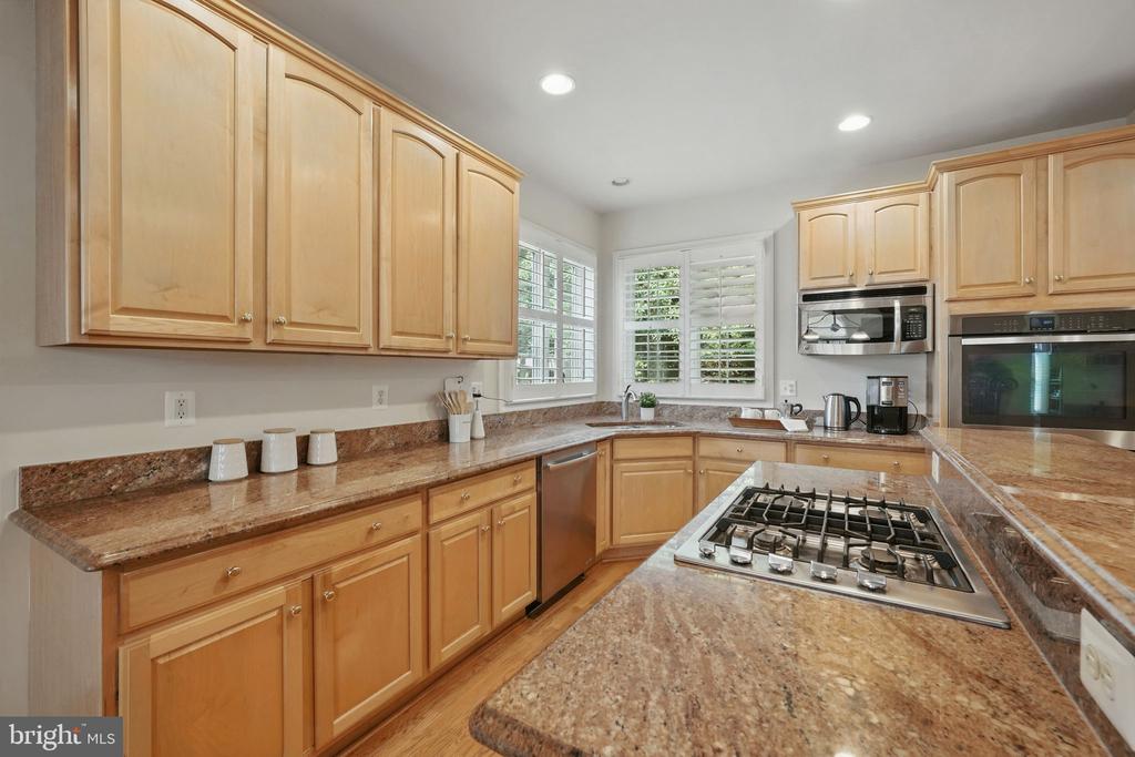 2108 Tysons Executive Ct