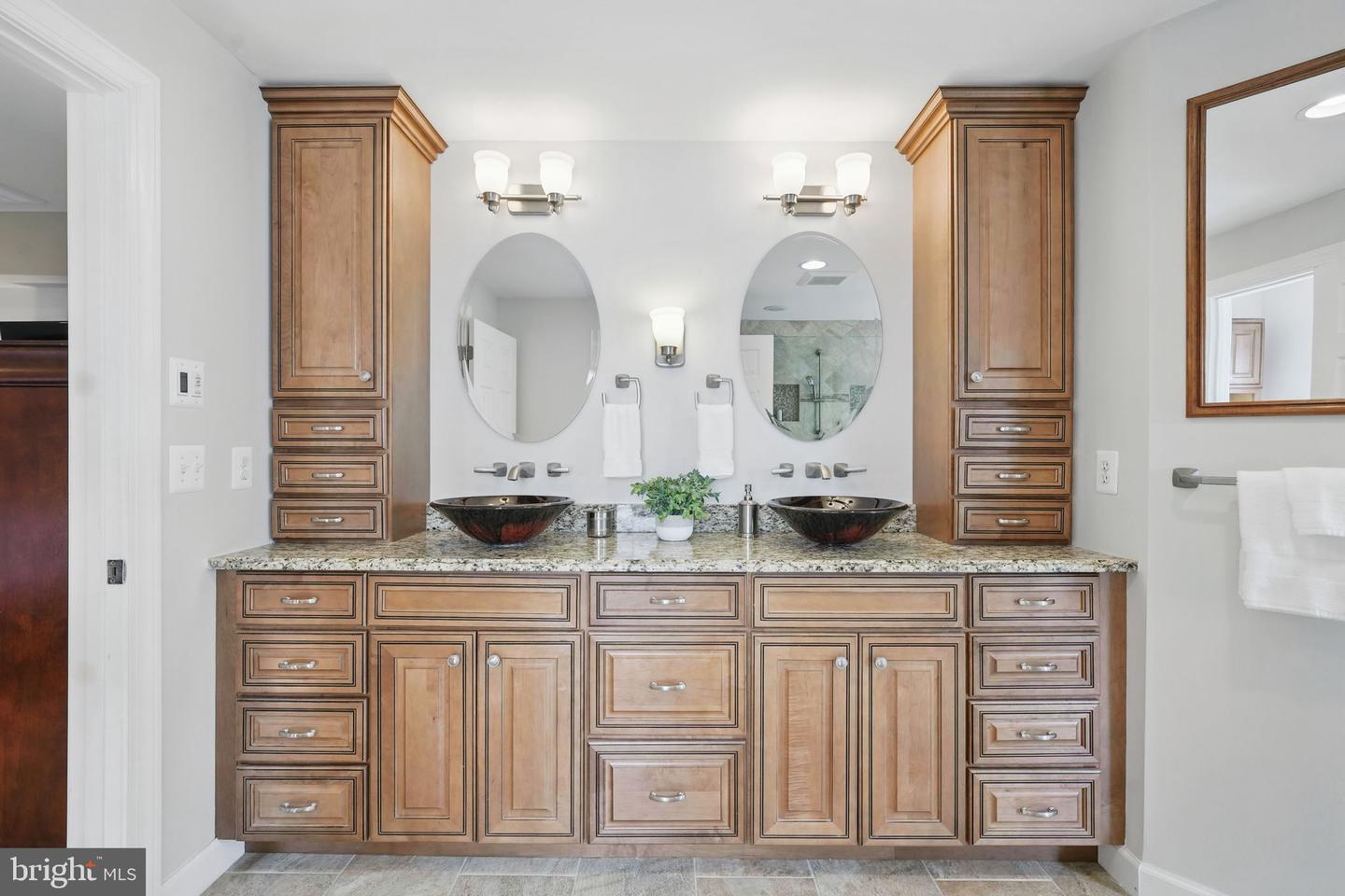 2108 Tysons Executive Ct