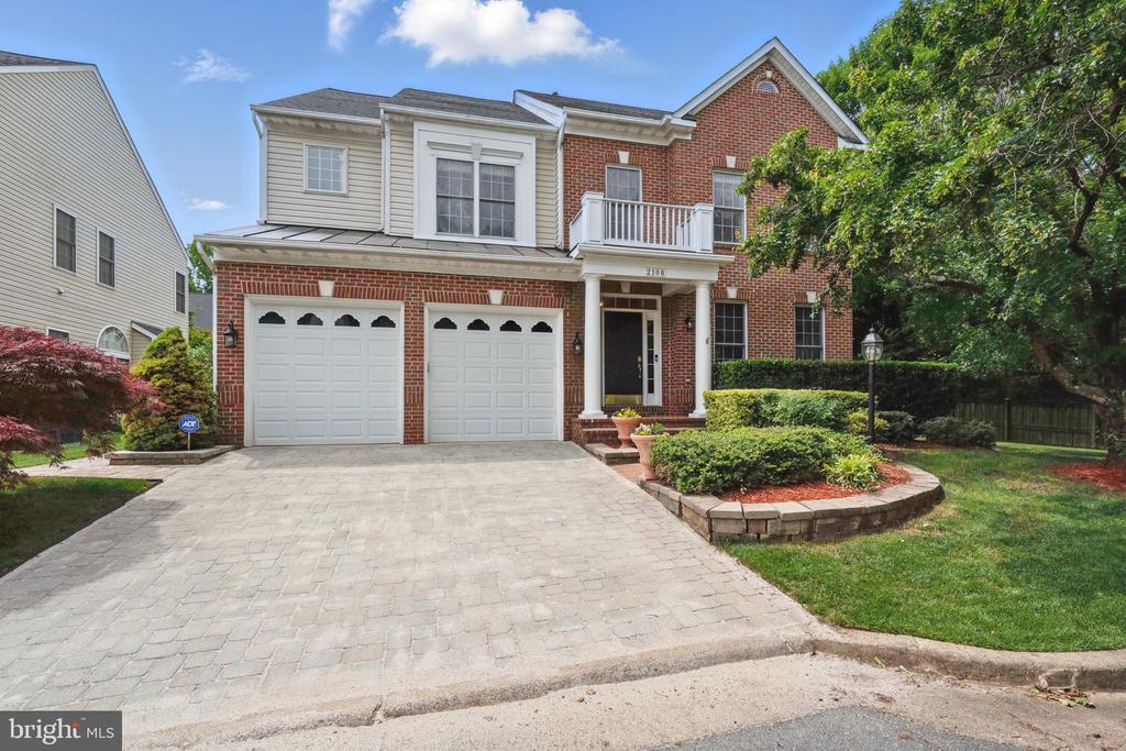 2108 Tysons Executive Ct