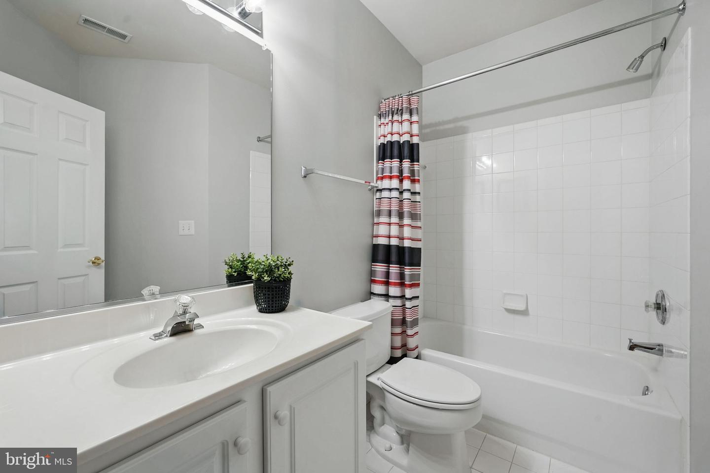 2108 Tysons Executive Ct