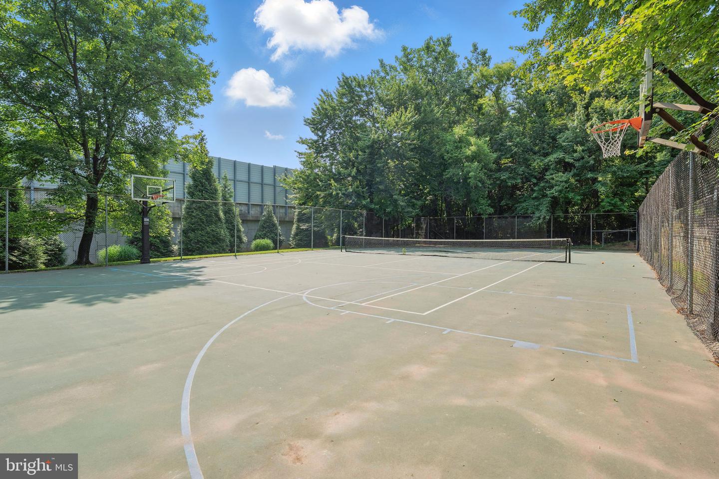 2108 Tysons Executive Ct