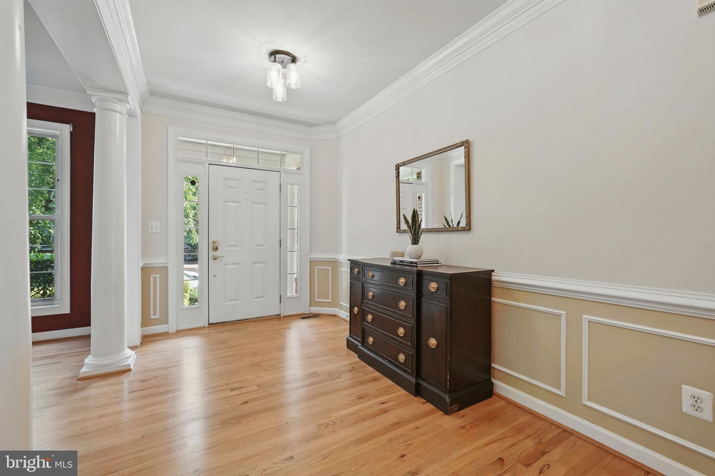 2108 Tysons Executive Ct