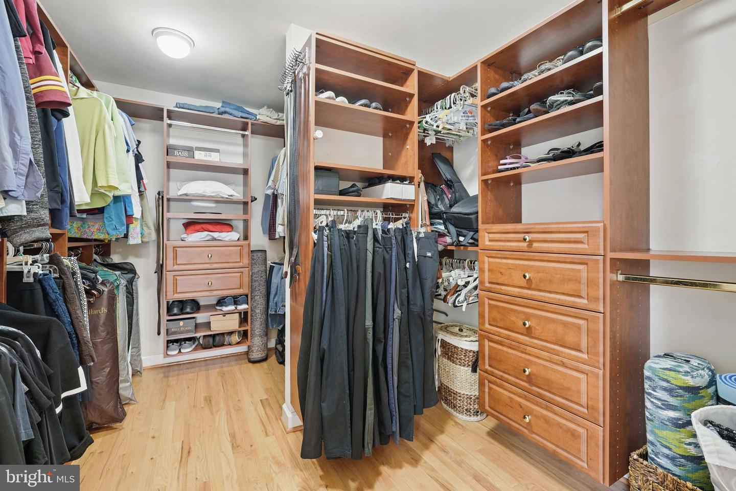 2108 Tysons Executive Ct