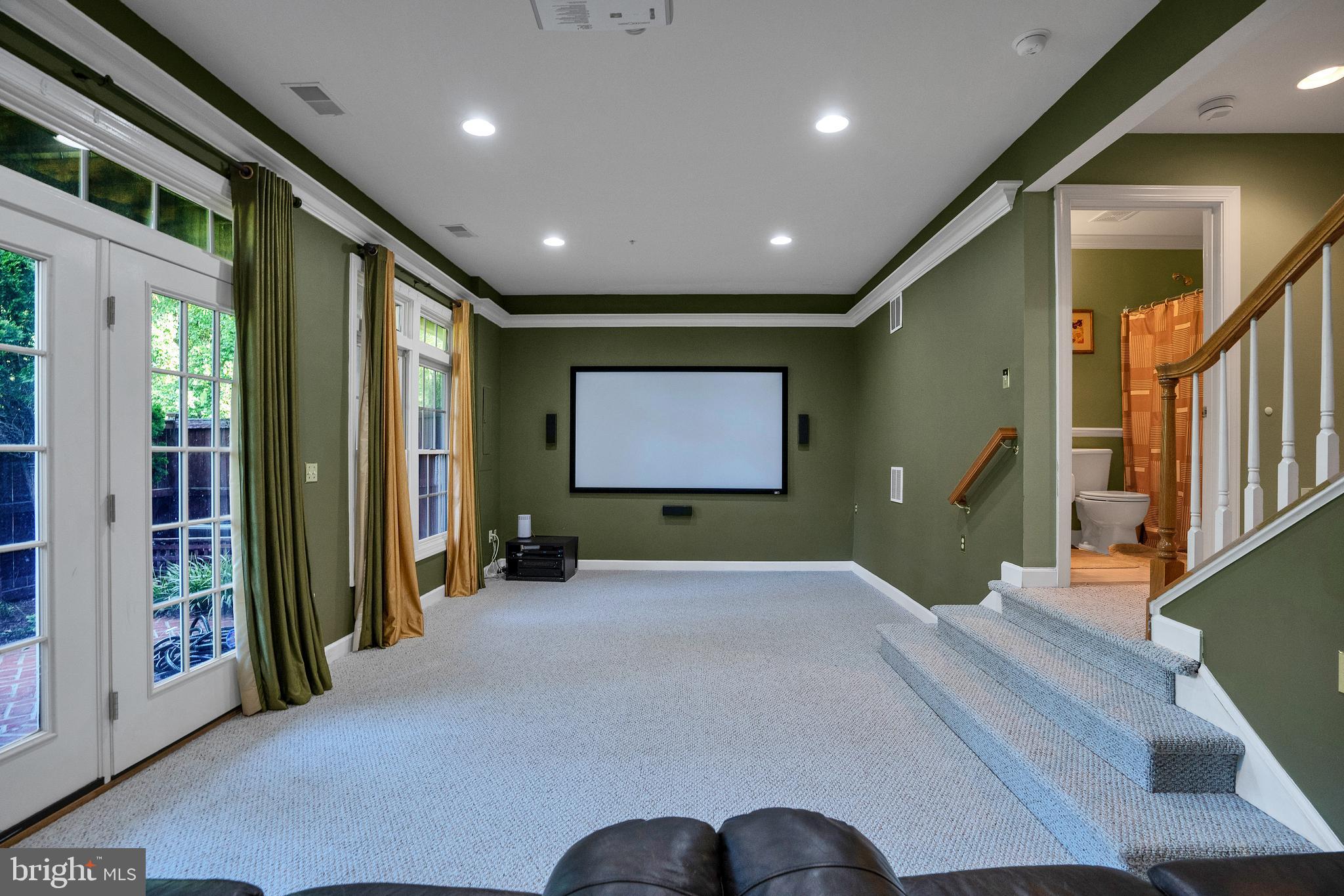 12410 MEADOW FIELD DR