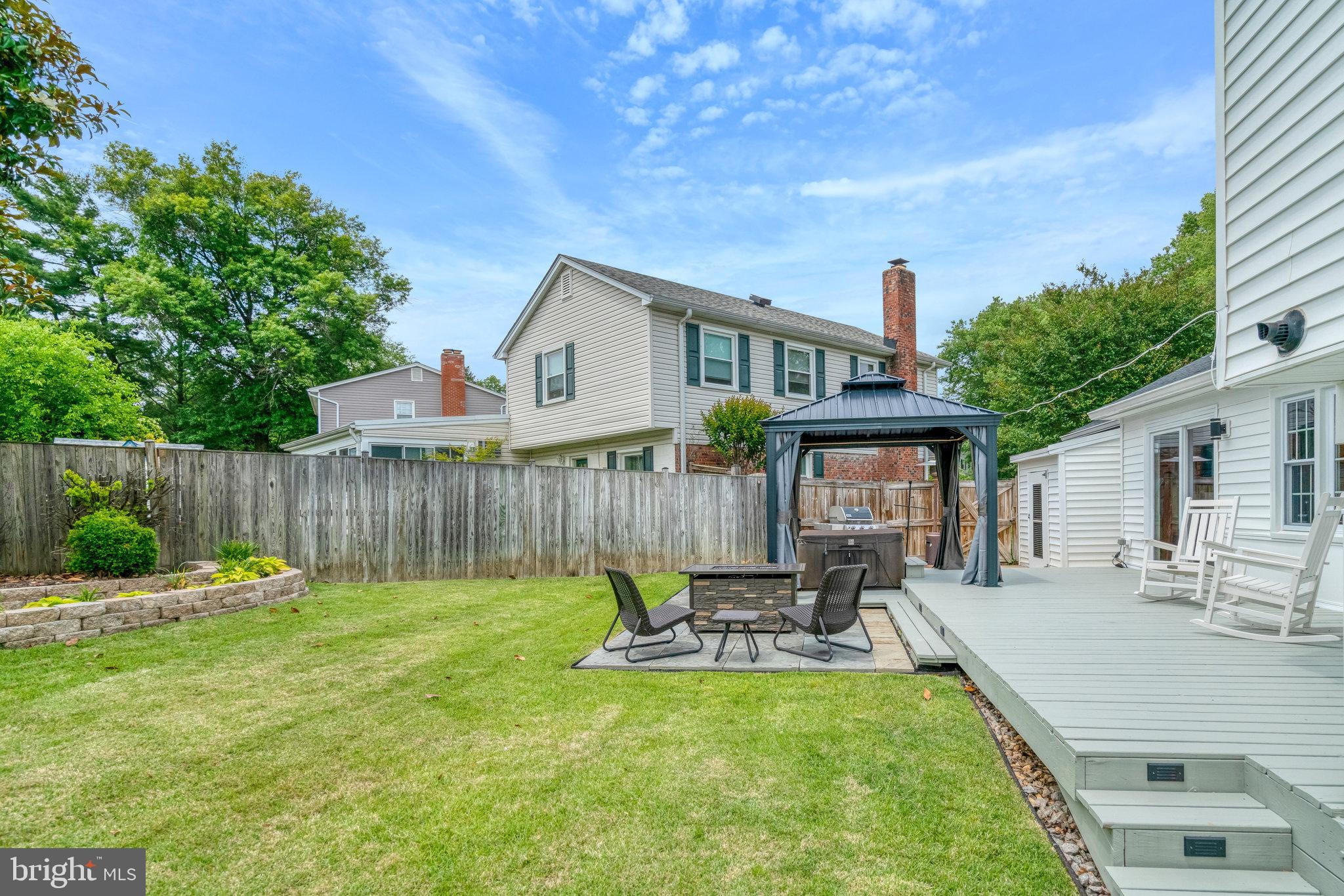 5901 WIVENHOE COURT