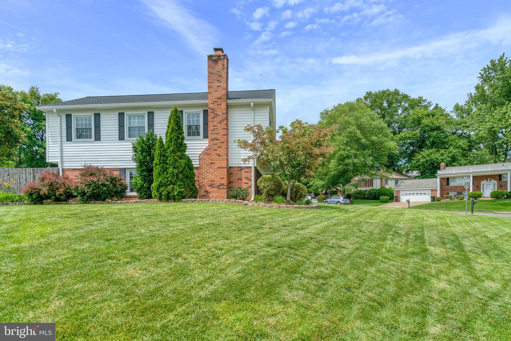 5901 WIVENHOE COURT