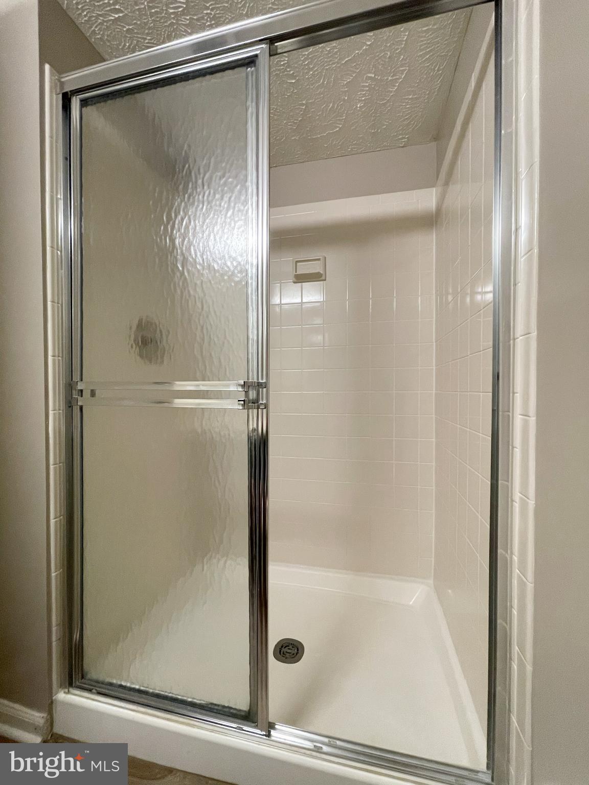 1506 AUTUMN RIDGE CIR