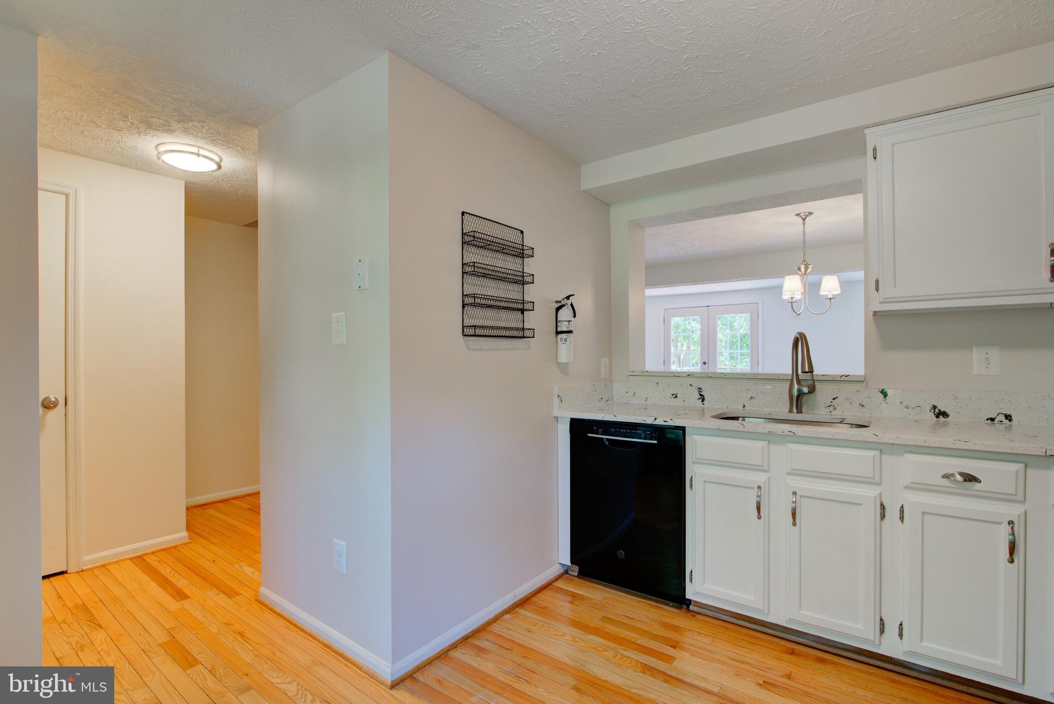 1506 AUTUMN RIDGE CIR