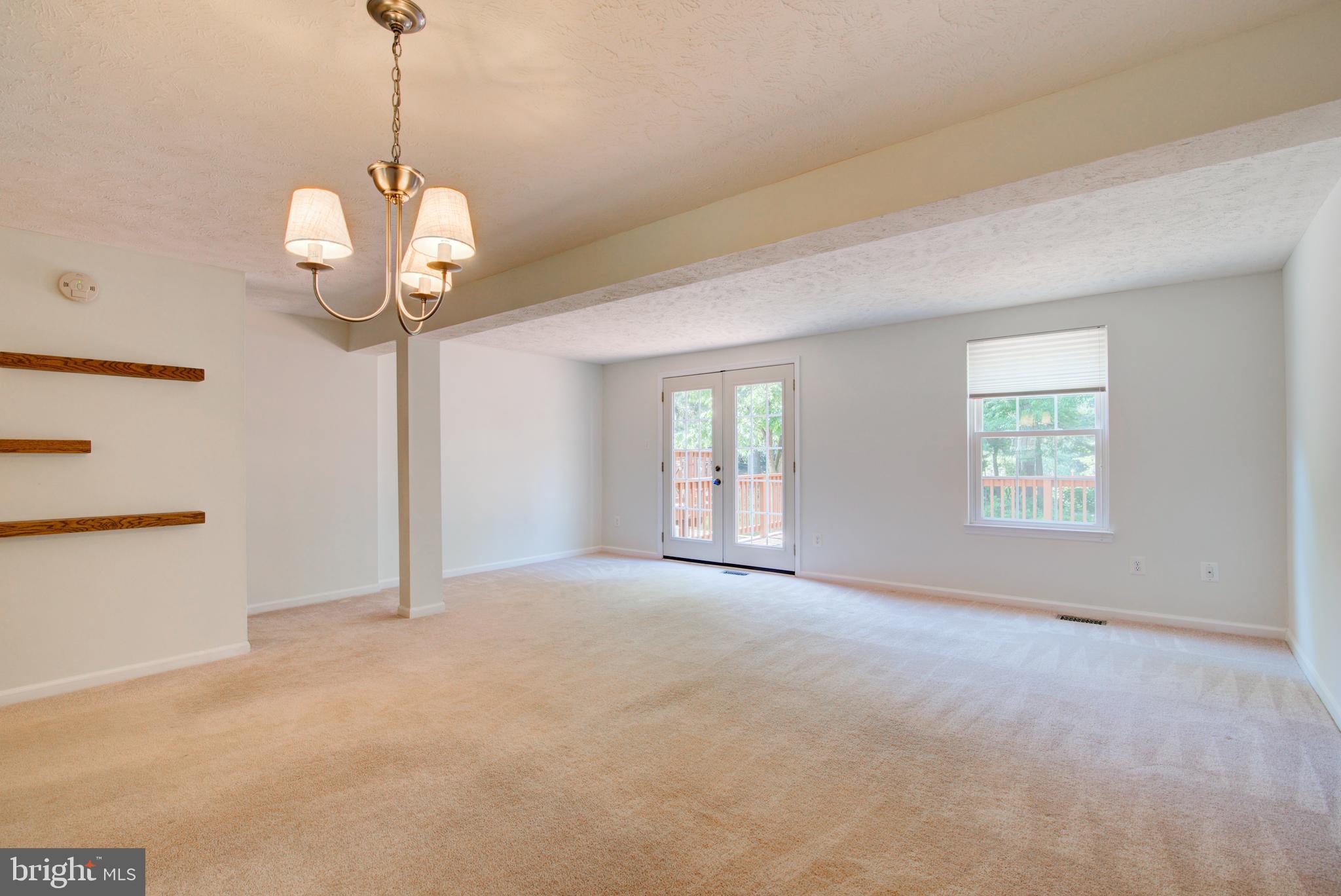 1506 AUTUMN RIDGE CIR