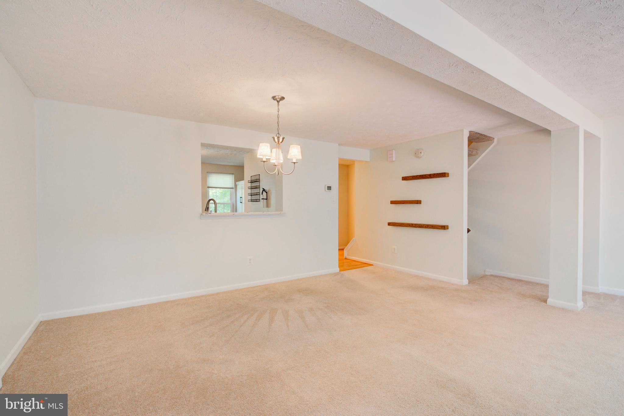 1506 AUTUMN RIDGE CIR