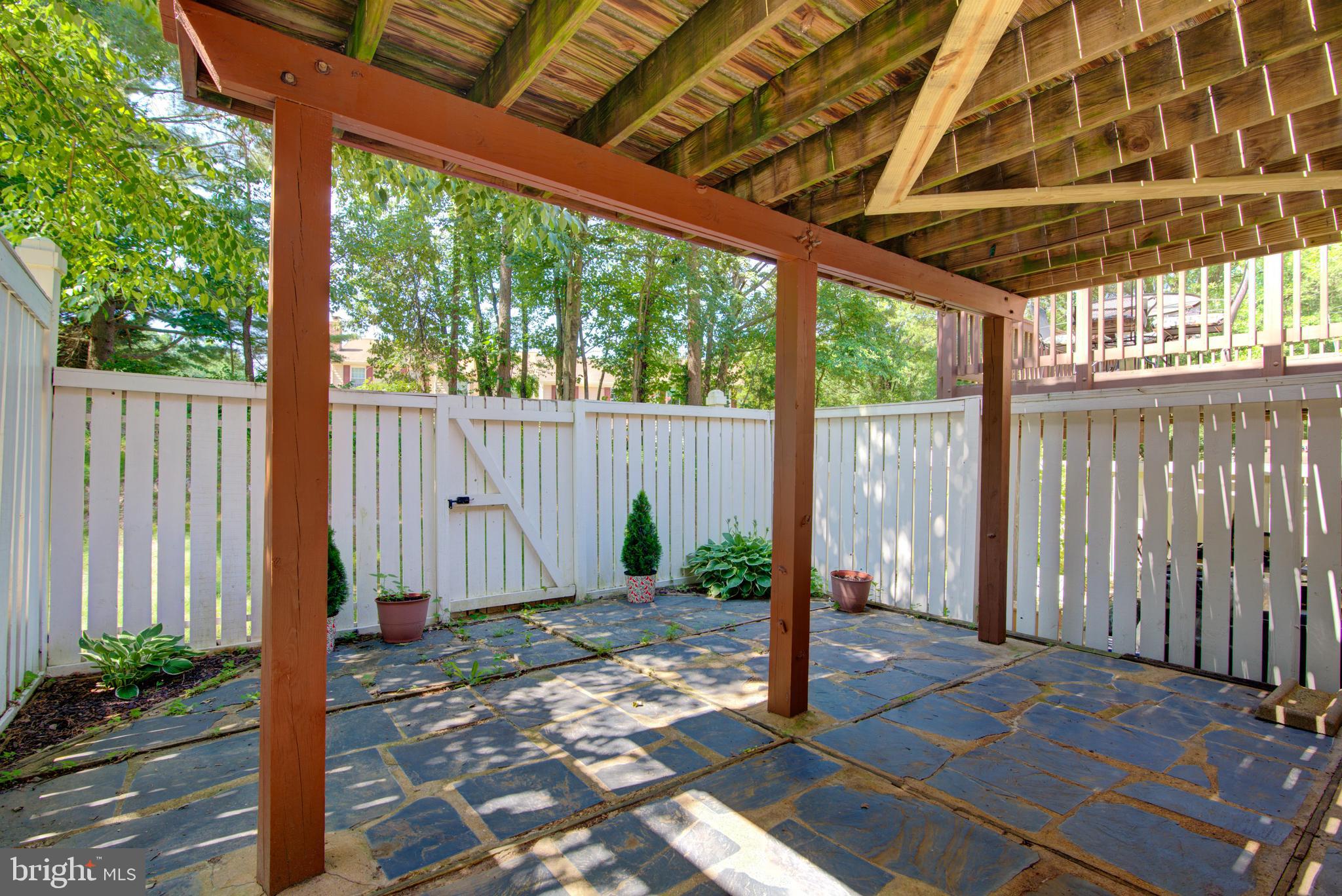 1506 AUTUMN RIDGE CIR