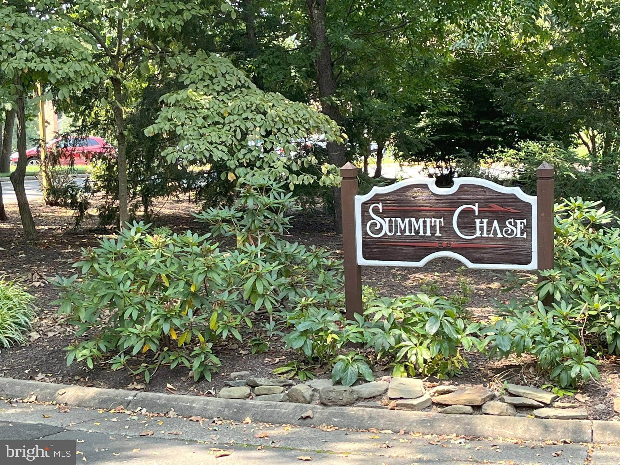 1506 AUTUMN RIDGE CIR