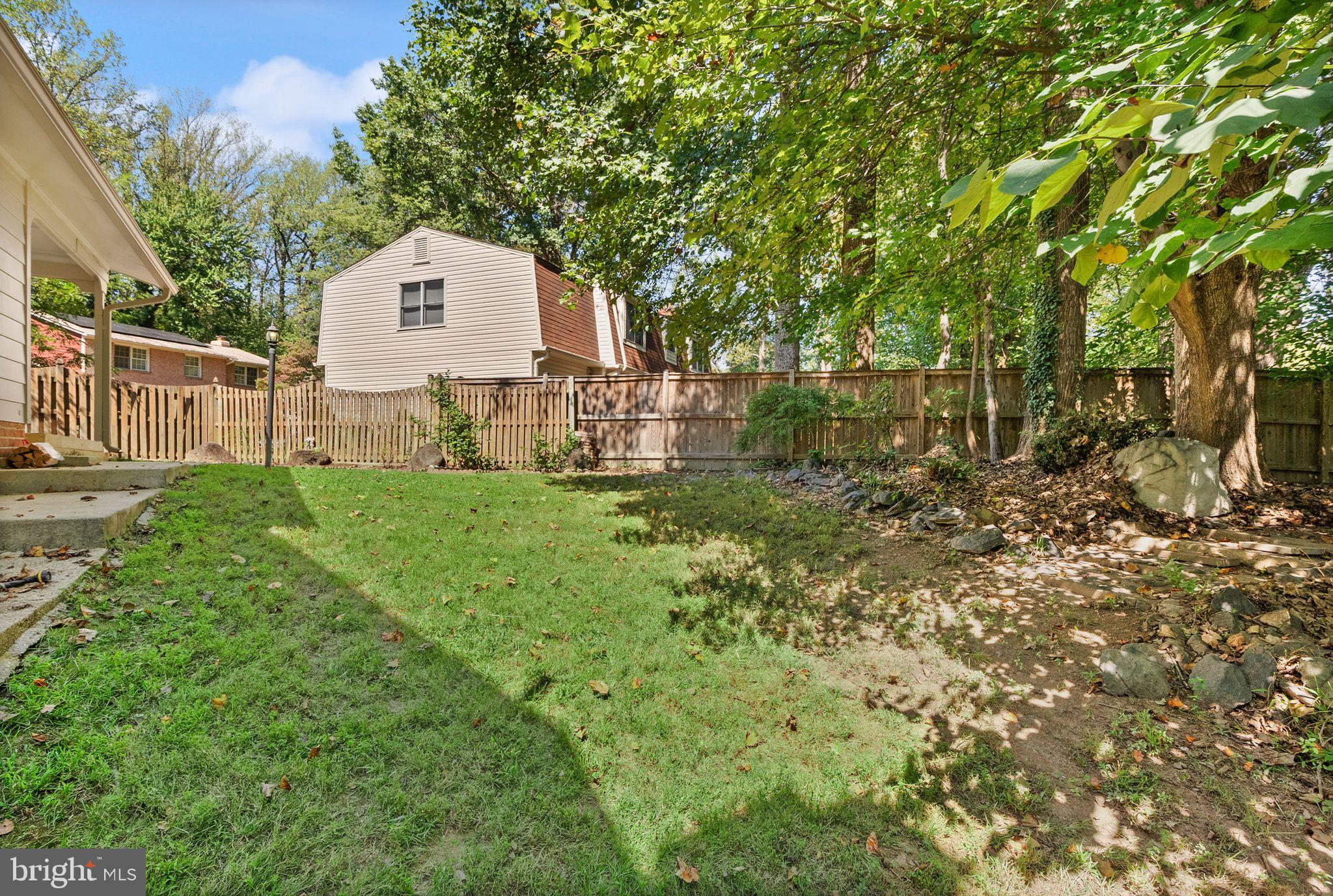 4745 FARNDON COURT