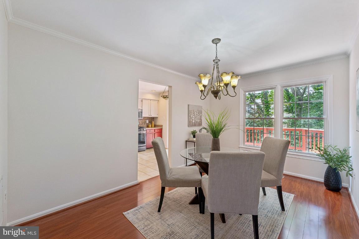 4231 Sleepy Lake Dr