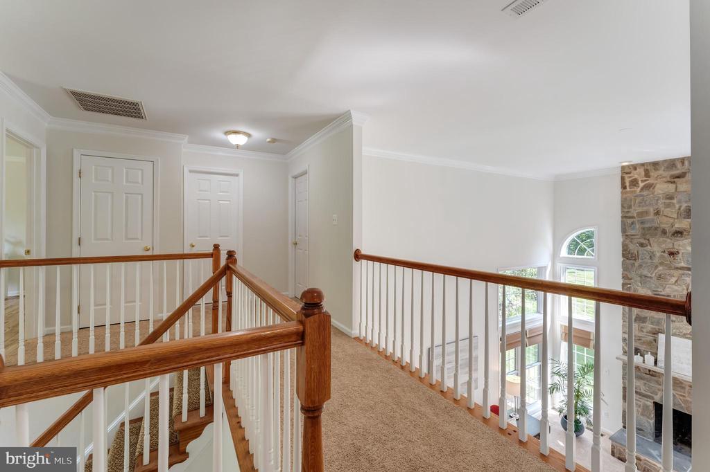 12691 Fox Woods Dr