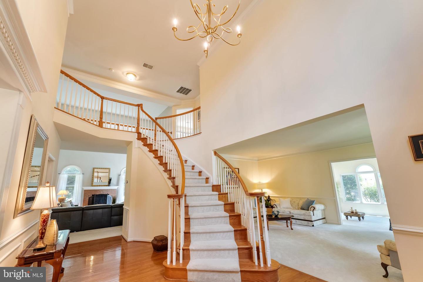 12704 Autumn Crest Dr