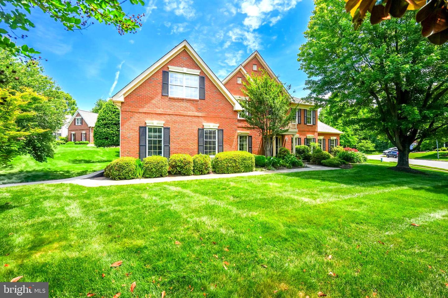 12704 Autumn Crest Dr