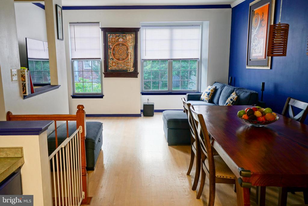 8538 TOWNE MANOR COURT