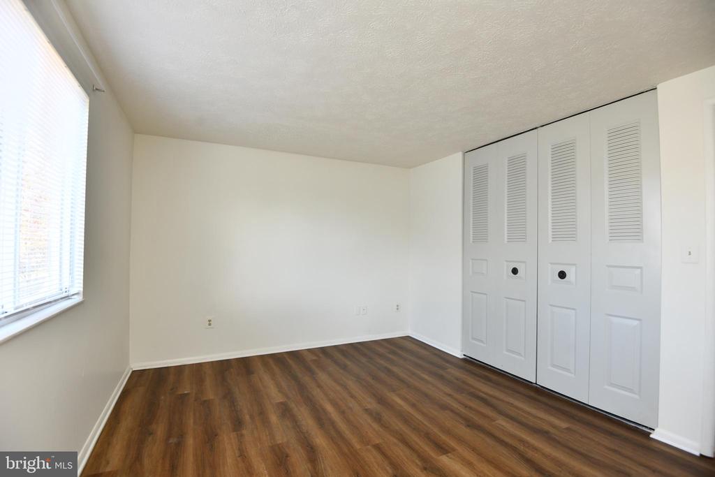 3863 BEECH DOWN DRIVE