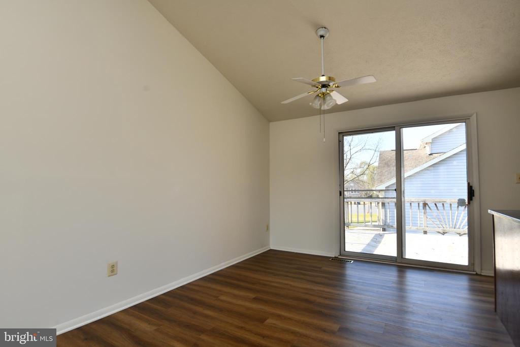 3863 BEECH DOWN DRIVE