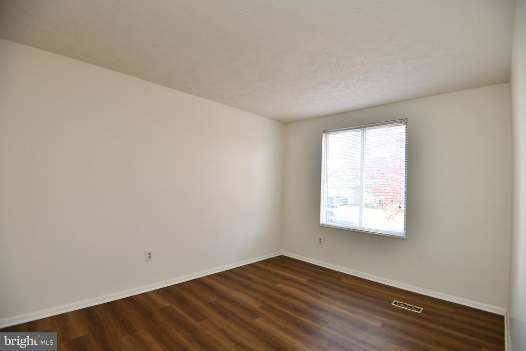 3863 BEECH DOWN DRIVE
