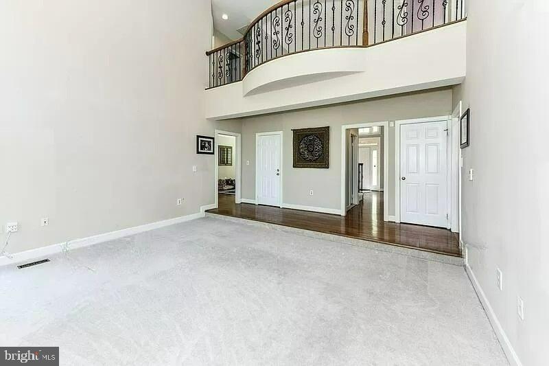 1088 SAFA ST