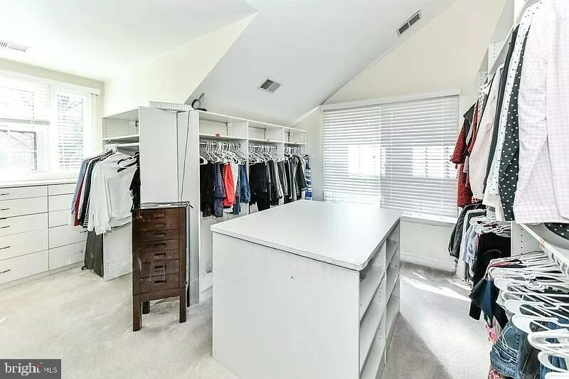 1088 SAFA ST