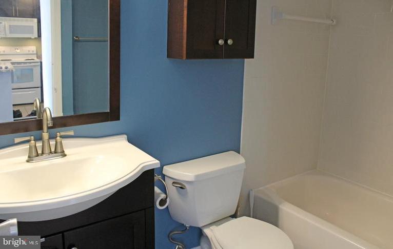 3101 S MANCHESTER ST #713