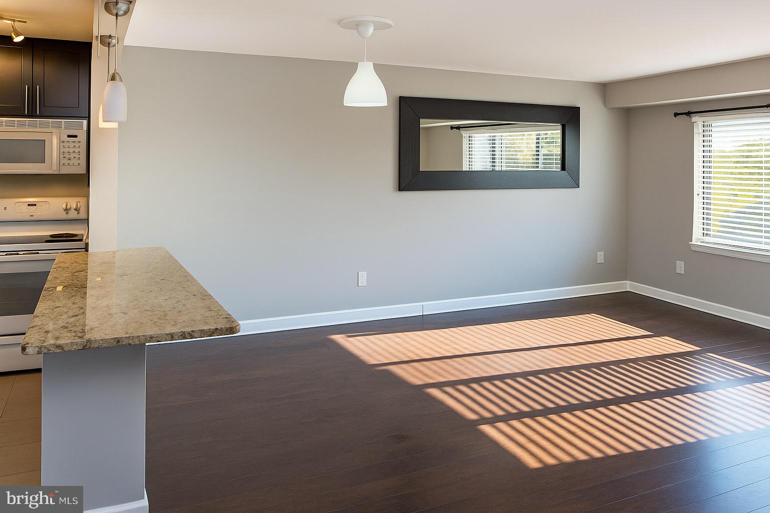 3101 S MANCHESTER ST #713