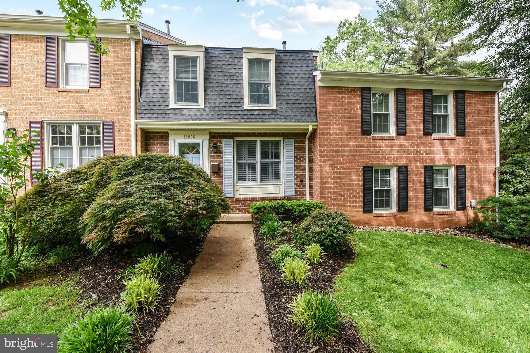 11856 Saint Trinians Ct