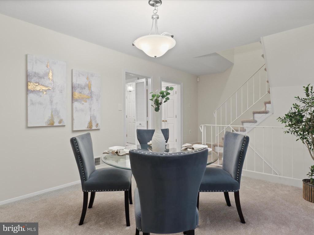 11856 Saint Trinians Ct