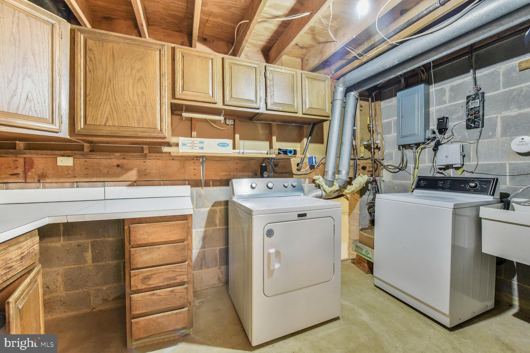 11856 Saint Trinians Ct