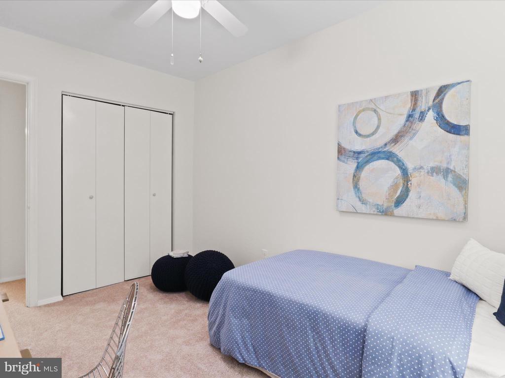 11856 Saint Trinians Ct