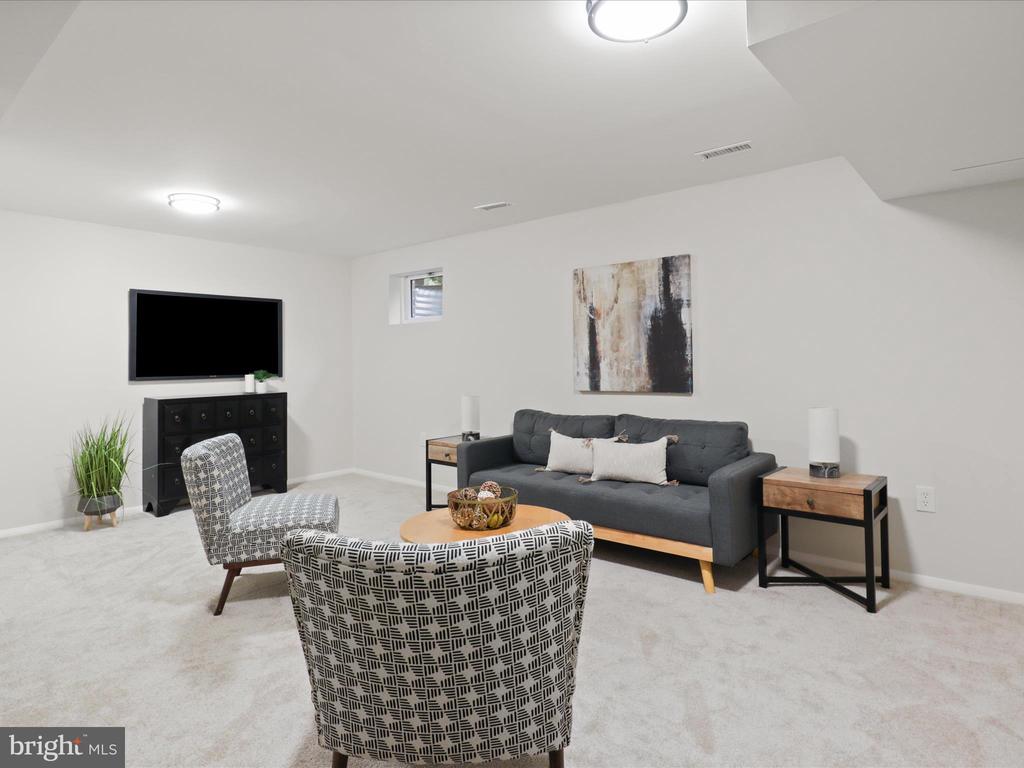 11856 Saint Trinians Ct
