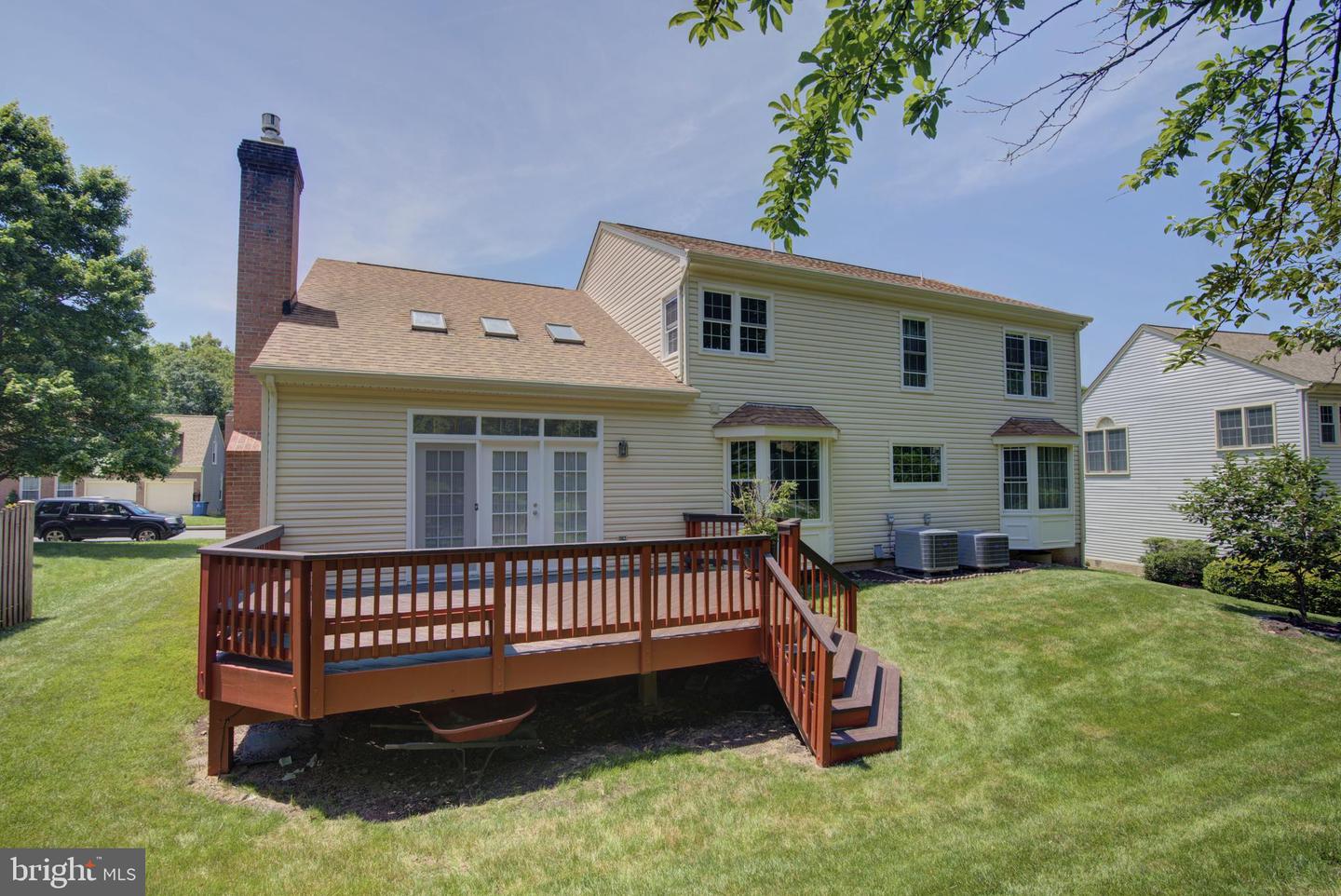 6821 Compton Heights Cir