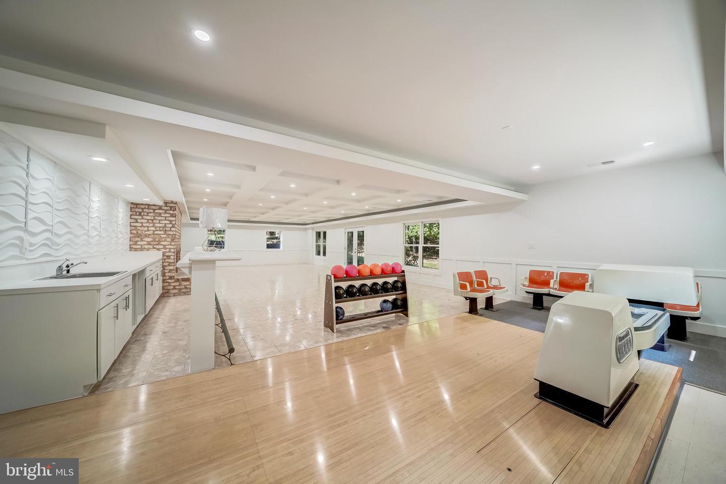 11111 Devereux Station Ln