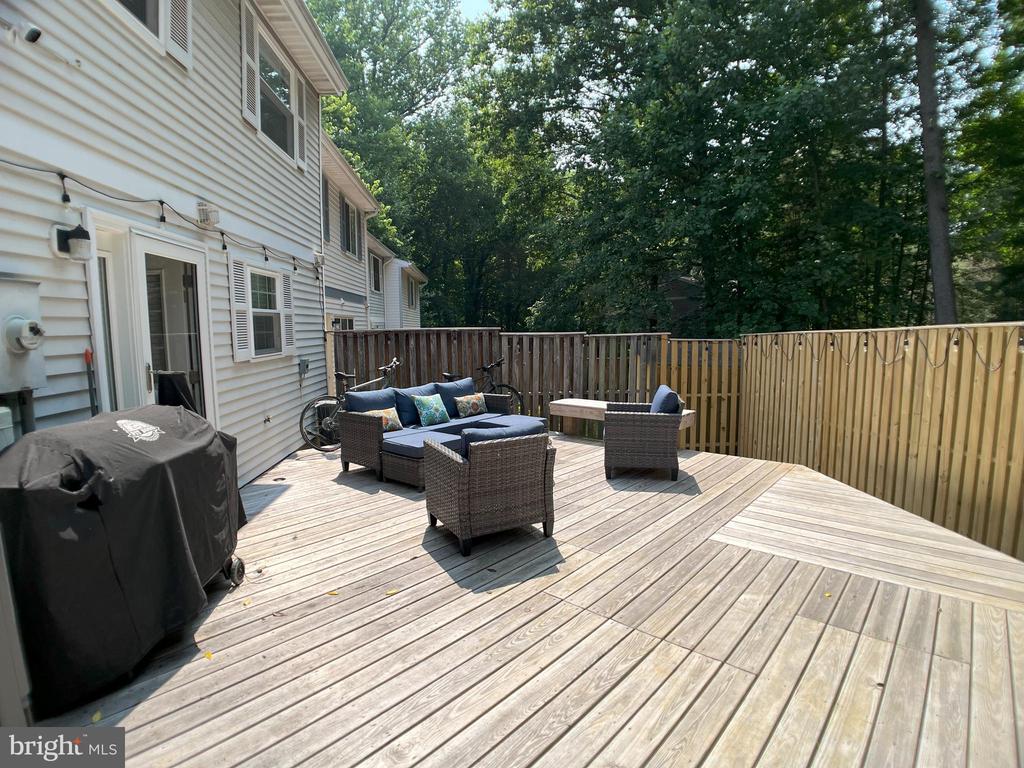 1567 Bennington Woods Ct
